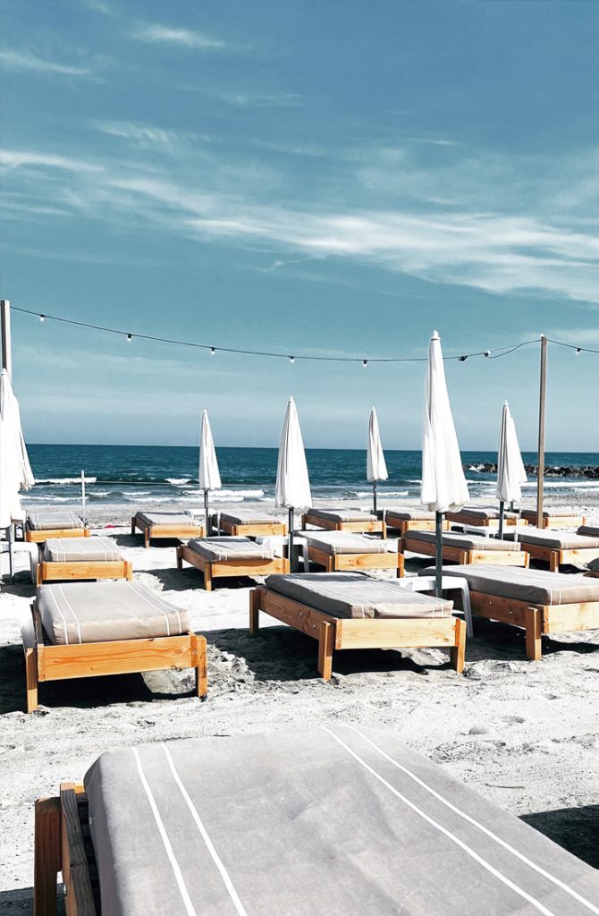 Le spot restaurant, plage, location transat, évènements à Frontignan
